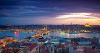 Avrupa ülkeleri sokağa çıkma sınırlamalarını kaldırmaya başladı